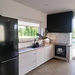 Noclegowy Jowish * Strachocina