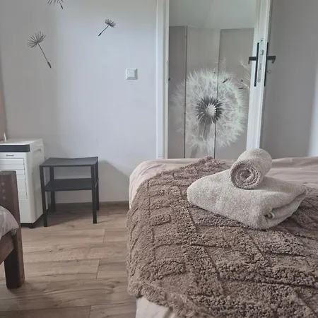 Noclegowy Jowish Strachocina