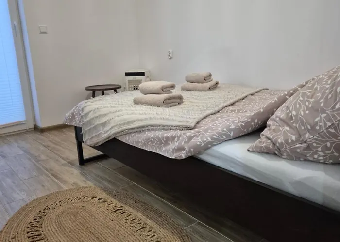 Noclegowy Jowish * Strachocina