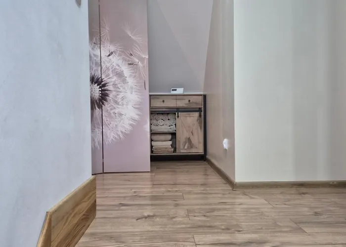 Noclegowy Jowish Holiday home Strachocina